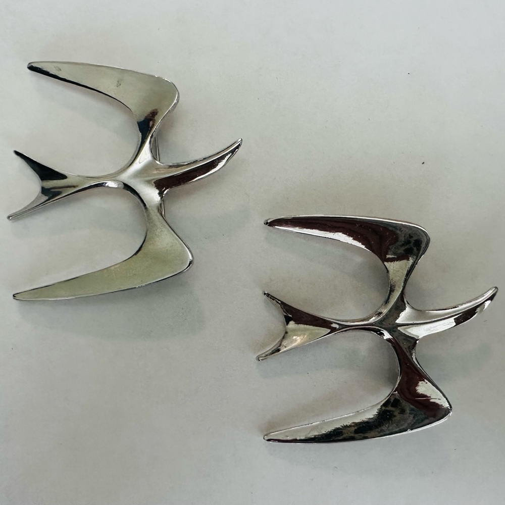 Monet Silver Bird Brooch - Picture 3 of 3